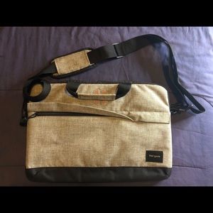 Targus laptop bag
